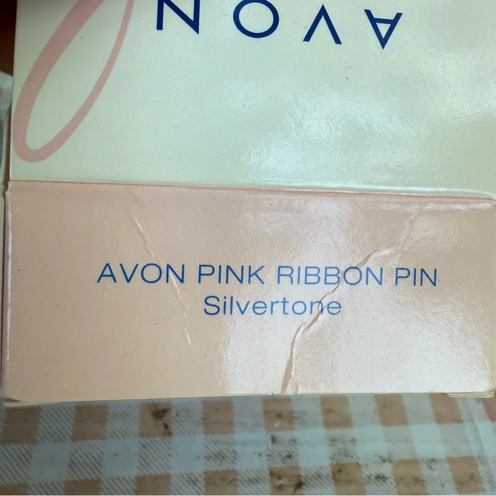 Avon Silver Brooch with Pink Accents NIB vintage 2000